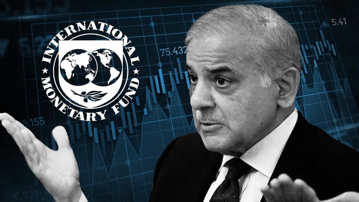 भीषण आर्थिक संकट को लेकर निशाने पर आए शहबाज शरीफ, अब आईएमएफ की मदद पर टिकी निगाहें