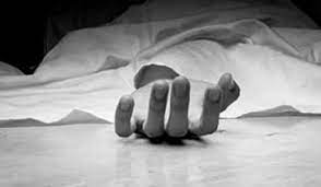 पत्नी के चरित्र पर शक, बेटी की हत्या कर शख्स ने की खुदकुशी